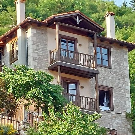 Maisonette Korfes-Κορφές-Μ Δύο Αυτόνομοι Όρoφοι Της Βίλας Κορφές Για Οικογένειες Και Μικρές Παρέες Karpenísion Exteriör bild