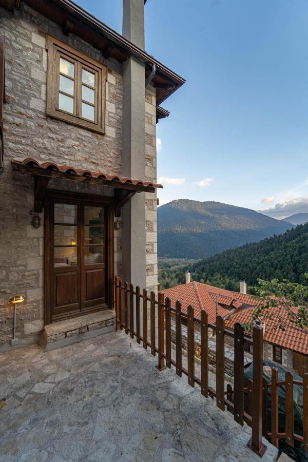 Maisonette Korfes-Κορφές-Μ Δύο Αυτόνομοι Όρoφοι Της Βίλας Κορφές Για Οικογένειες Και Μικρές Παρέες Karpenísion Exteriör bild