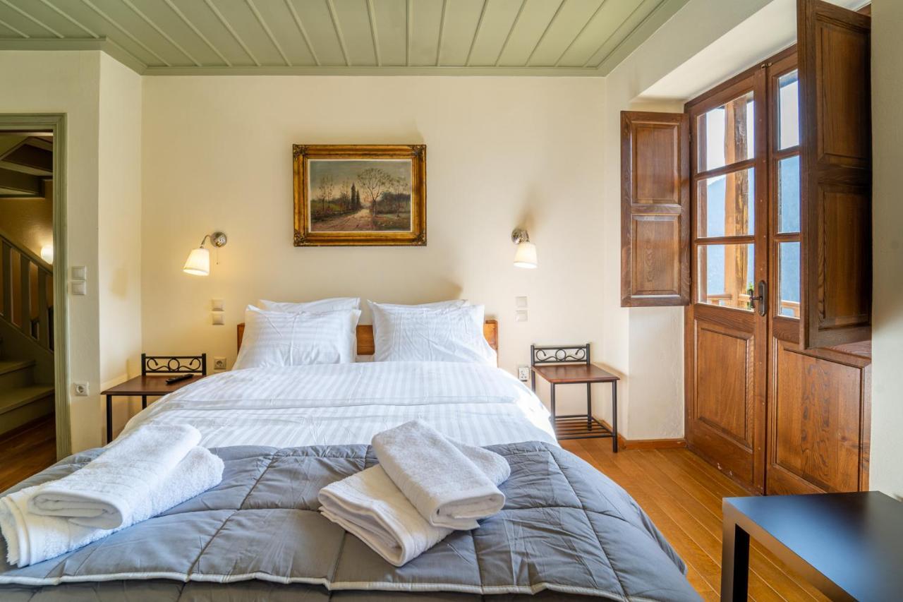 Maisonette Korfes-Κορφές-Μ Δύο Αυτόνομοι Όρoφοι Της Βίλας Κορφές Για Οικογένειες Και Μικρές Παρέες Karpenísion Exteriör bild
