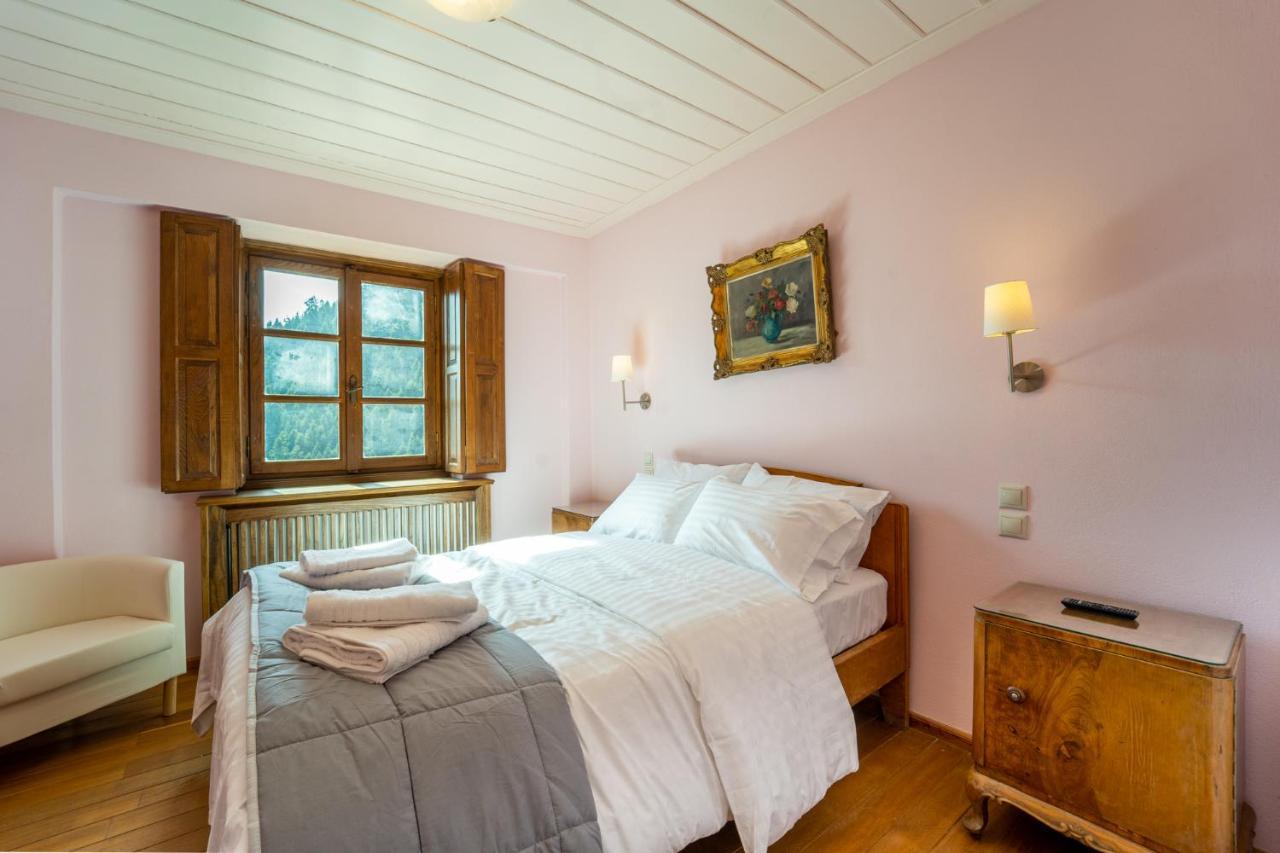 Maisonette Korfes-Κορφές-Μ Δύο Αυτόνομοι Όρoφοι Της Βίλας Κορφές Για Οικογένειες Και Μικρές Παρέες Karpenísion Exteriör bild