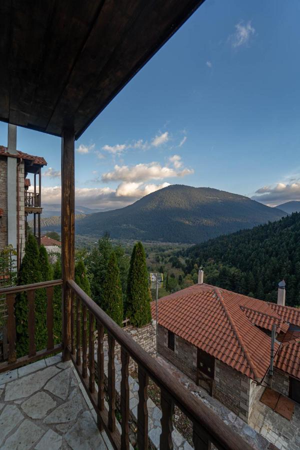 Maisonette Korfes-Κορφές-Μ Δύο Αυτόνομοι Όρoφοι Της Βίλας Κορφές Για Οικογένειες Και Μικρές Παρέες Karpenísion Exteriör bild
