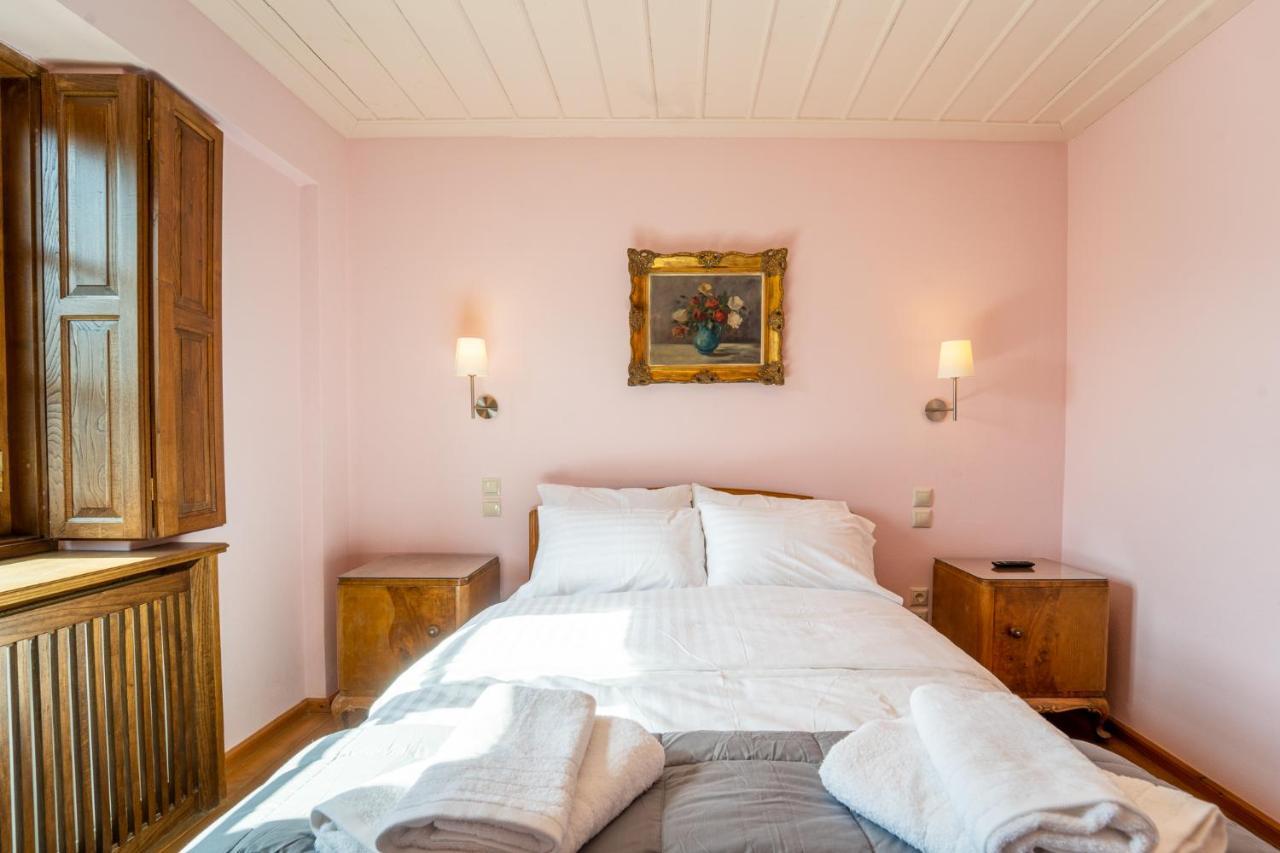 Maisonette Korfes-Κορφές-Μ Δύο Αυτόνομοι Όρoφοι Της Βίλας Κορφές Για Οικογένειες Και Μικρές Παρέες Karpenísion Exteriör bild