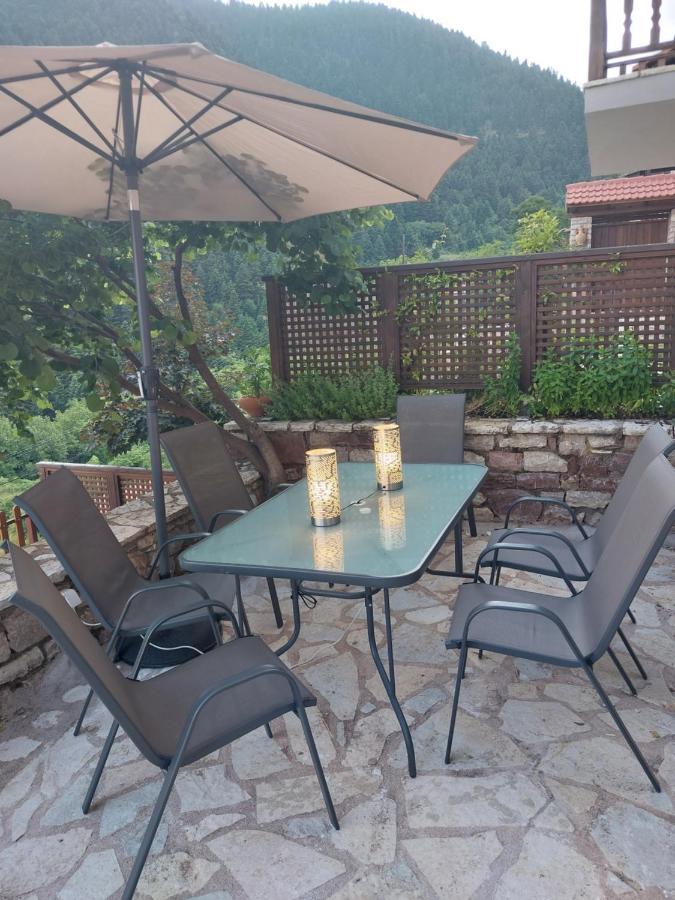 Maisonette Korfes-Κορφές-Μ Δύο Αυτόνομοι Όρoφοι Της Βίλας Κορφές Για Οικογένειες Και Μικρές Παρέες Karpenísion Exteriör bild